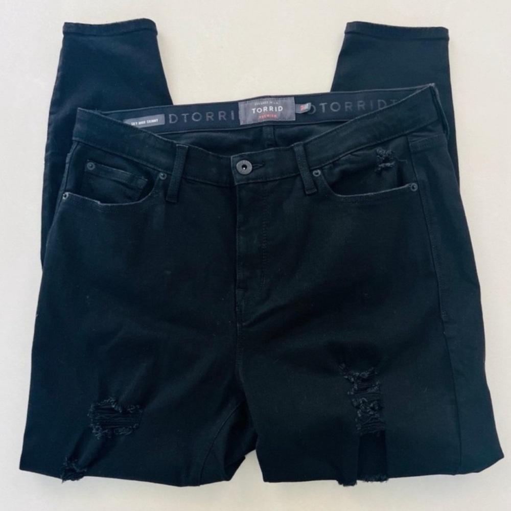 Torrid Black Sky High Distressed Skinny Jeans 16